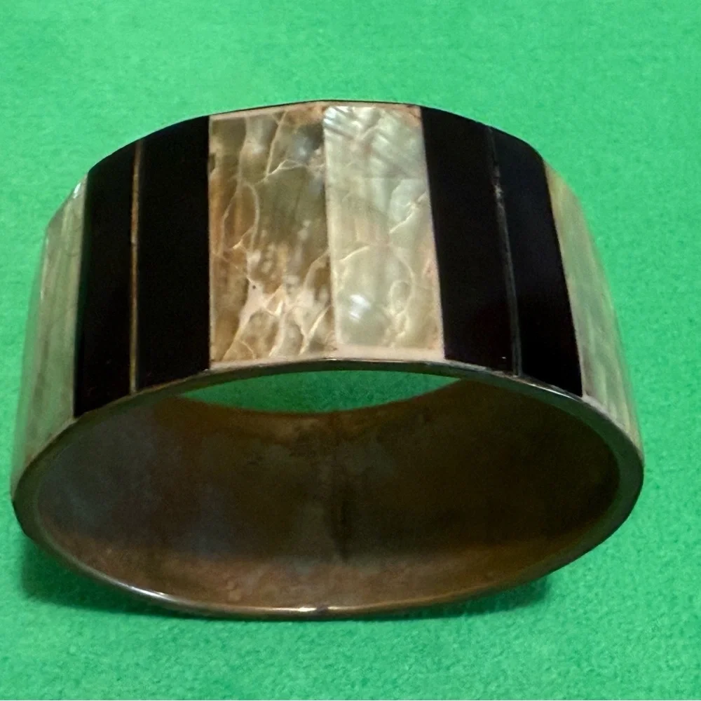 Vintage Inlay Mother of Pearl Brass Bangle